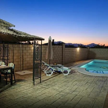 Landhuis Tipica Andaluza, Wifi,piscina, Barbacoa, Aire Acondicionado, 5min Centros *