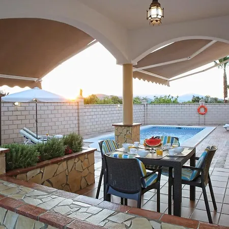 Casa Rural Tipica Andaluza Country house Alhaurin el Grande